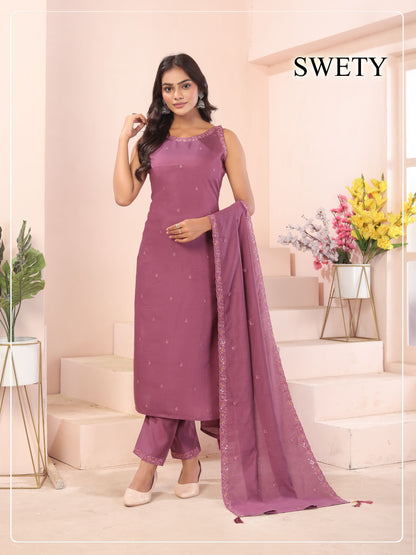 Ethnic dress 4