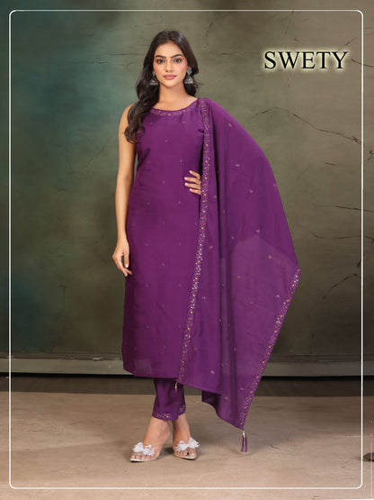 Ethnic dress 4